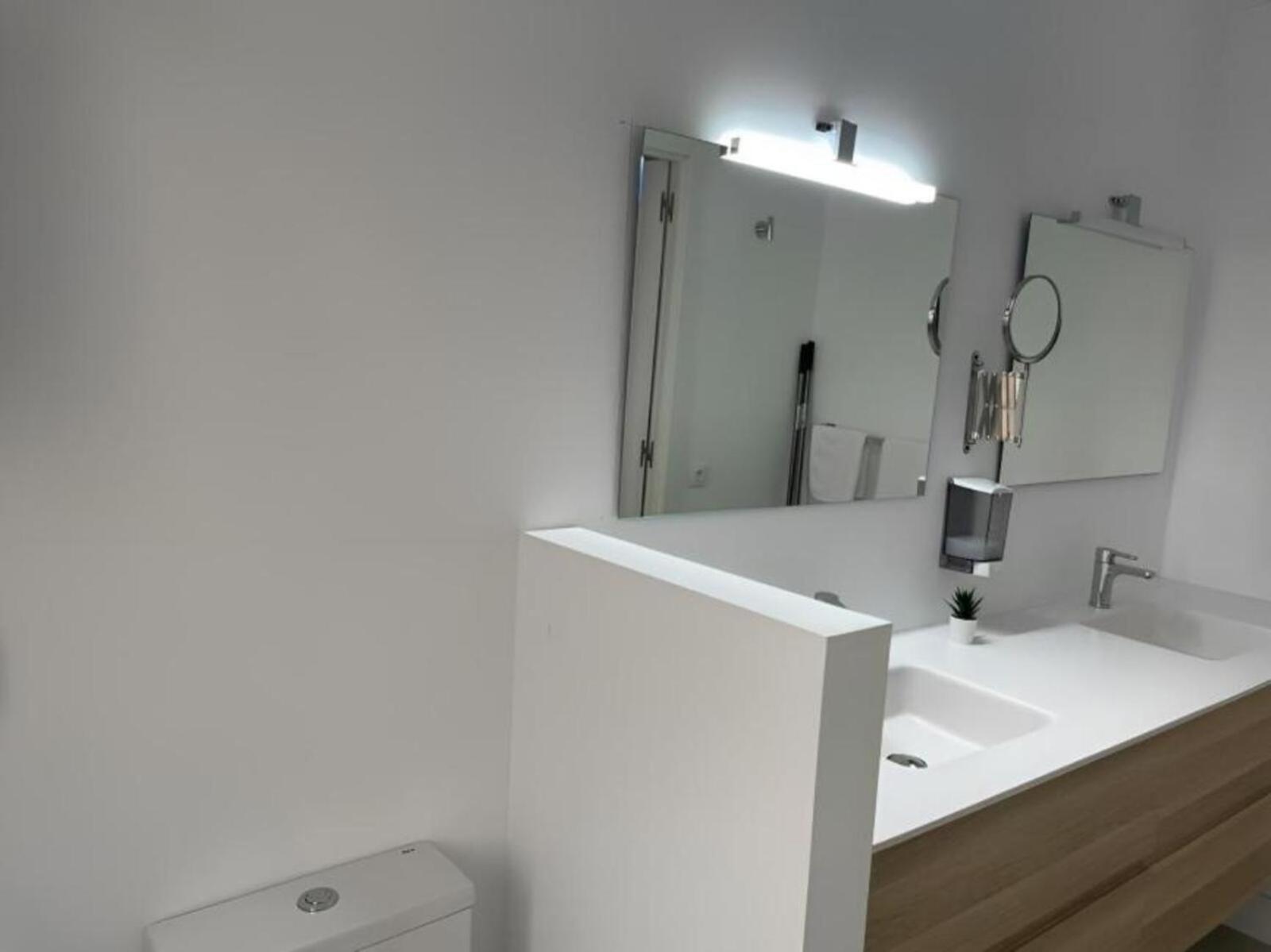 C5 Apartamento Lujo, Zona Exclusiva De Chamartin Madrid Bagian luar foto